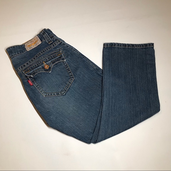 Levis 542 Low Denim Capris - Picture 9 of 12